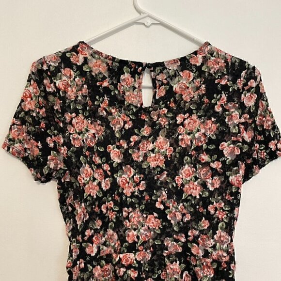 FOREVER 21 Black Pink Multi Floral Lace Twee 2010s Short Sleeve Peplum Blouse M - Picture 13 of 16